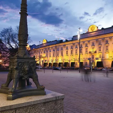 Hidden Gem In With Free Parking Lägenhet Innsbruck