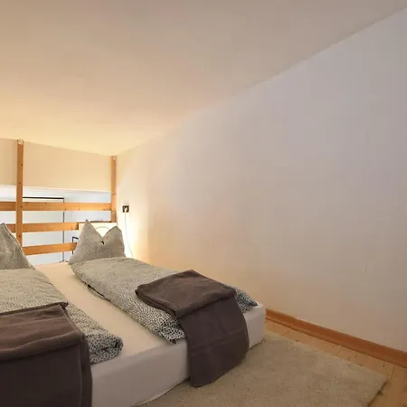 Apartment Hidden Gem In With Free Parking *