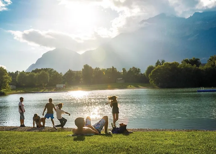 Hidden Gem In With Free Parking