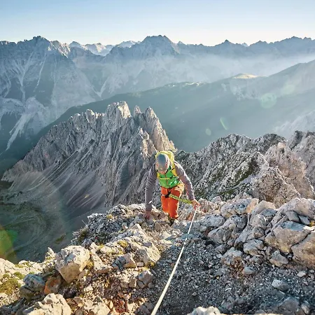 Hidden Gem In With Free Parking